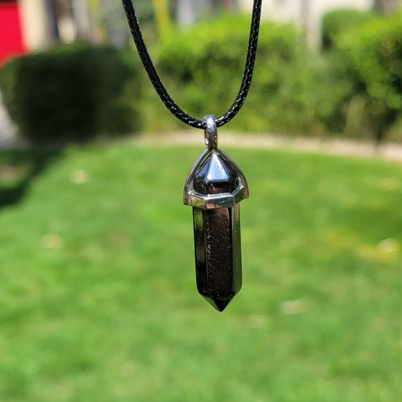 Hematite Point Pendant - Picture 3 of 4